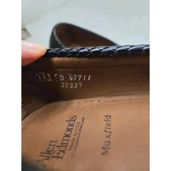 Allen Edmonds Men's Maxfield Tassel Loafer Black Size 12 - Picture 8 of 8